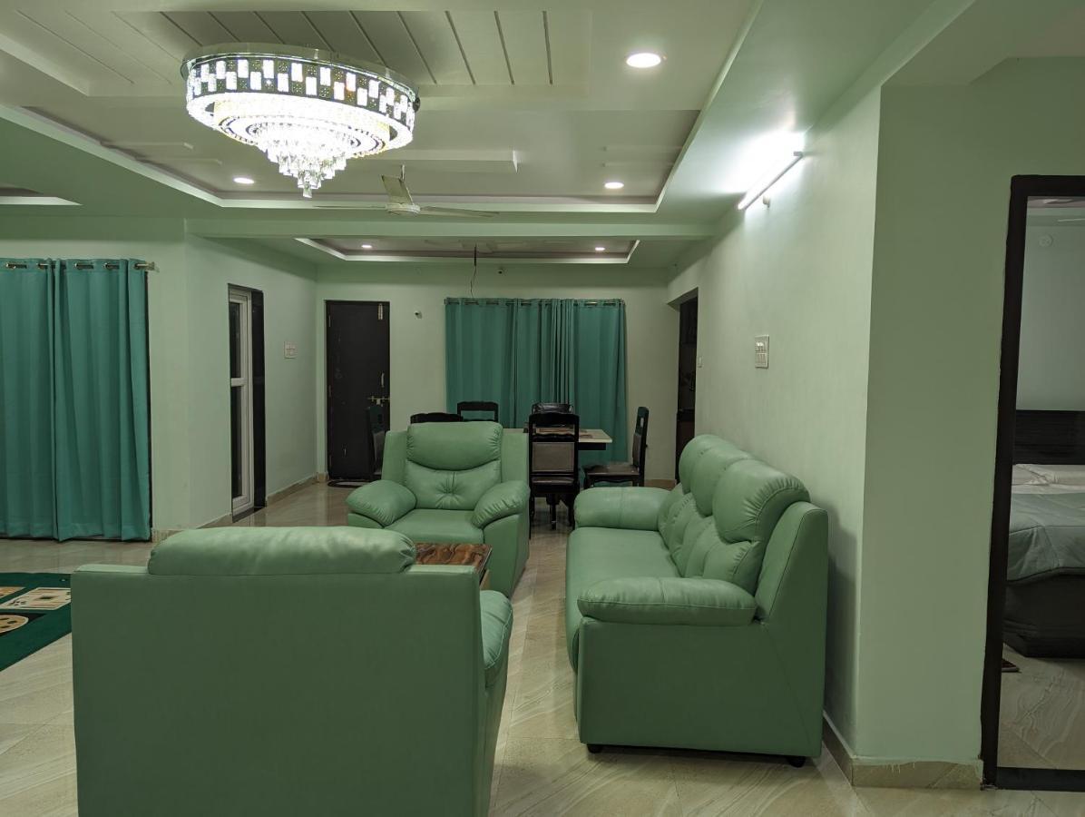 Appartement Ramya Grand à Visakhapatnam Extérieur photo