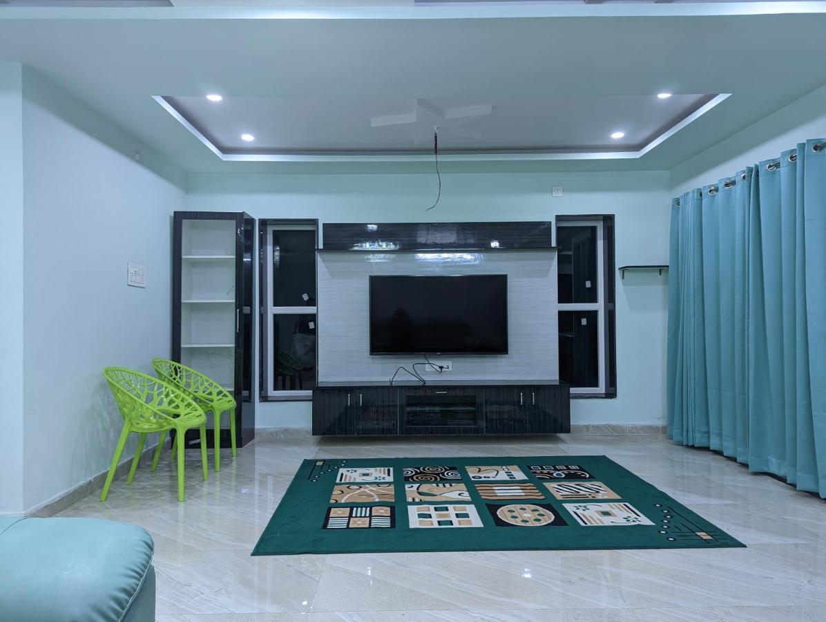 Appartement Ramya Grand à Visakhapatnam Extérieur photo