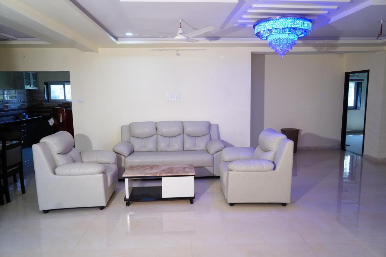 Appartement Ramya Grand à Visakhapatnam Extérieur photo