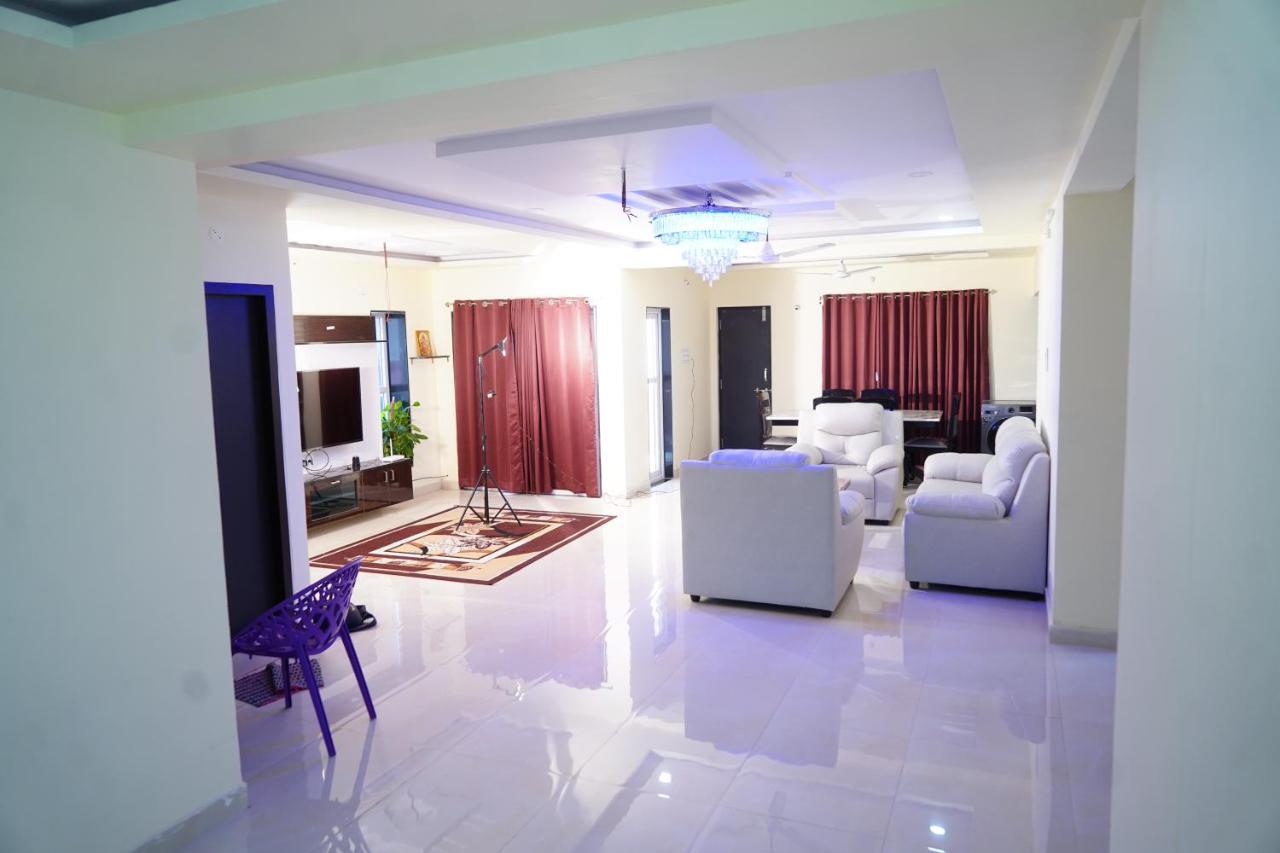 Appartement Ramya Grand à Visakhapatnam Extérieur photo
